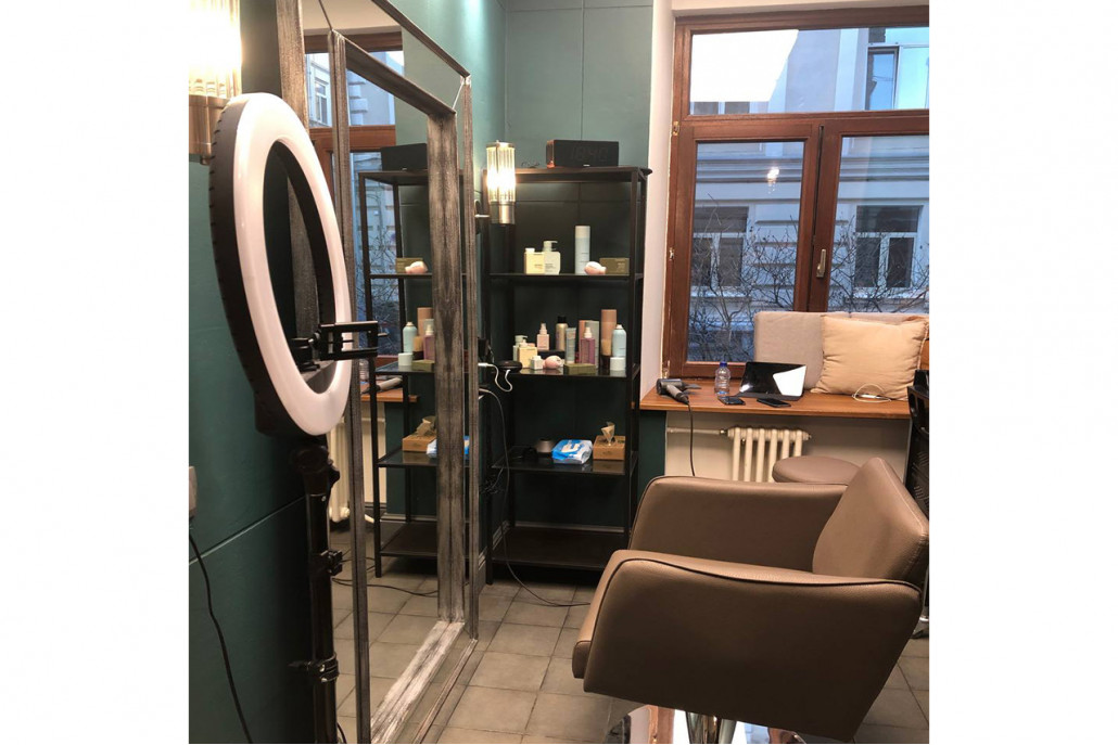 Аренда места парикмахера в салоне красоты в Beauty coworking Москва